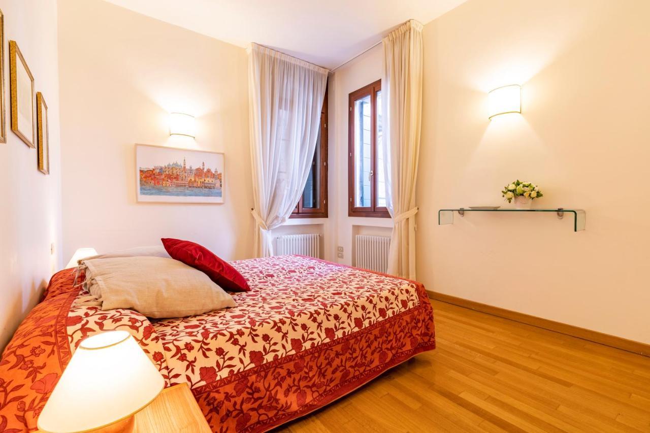 Ca Jole San Marco Apartment M02704210223 Velence Kültér fotó