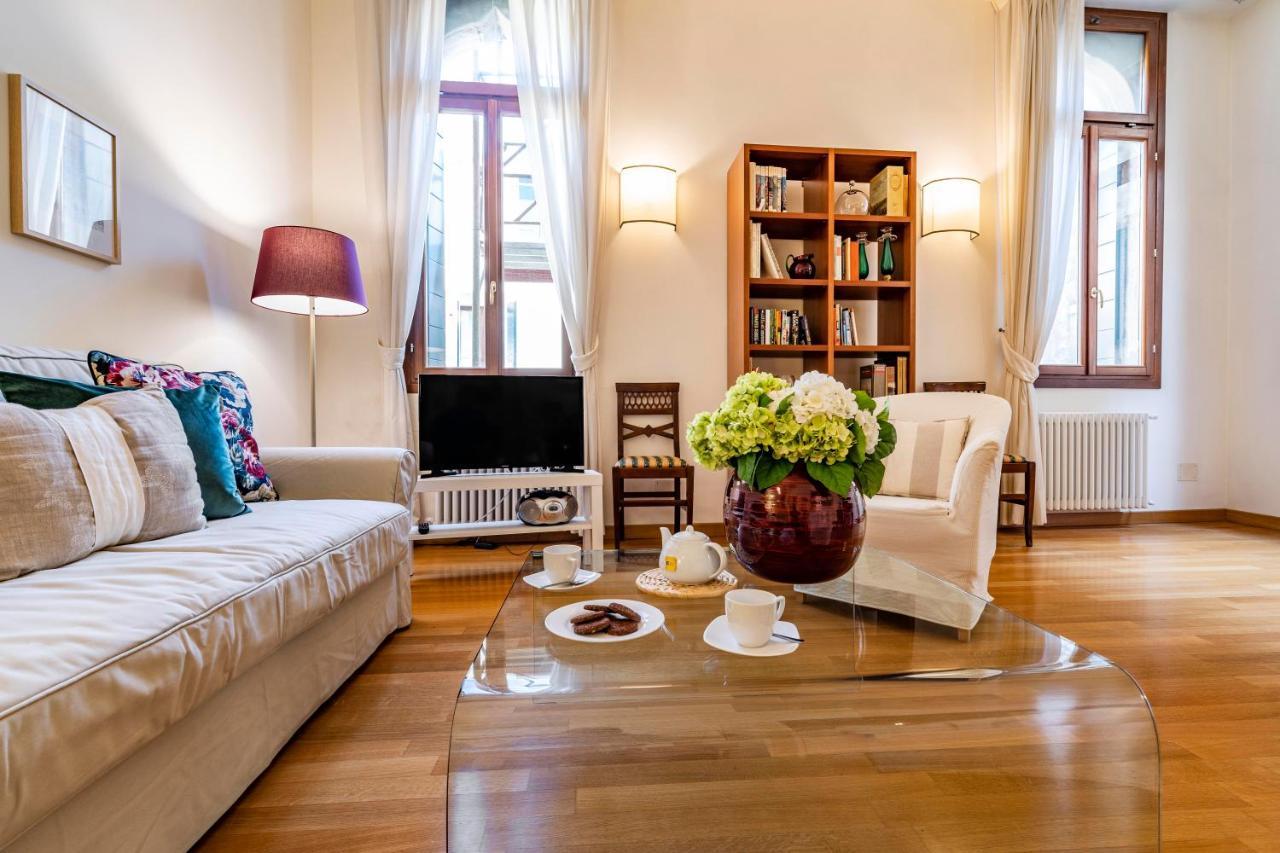 Ca Jole San Marco Apartment M02704210223 Velence Kültér fotó